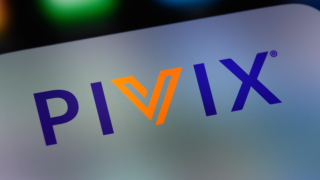 pivix logo.png