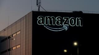 Amazon Logo Dusk Evening Amazon Warehouse Building
