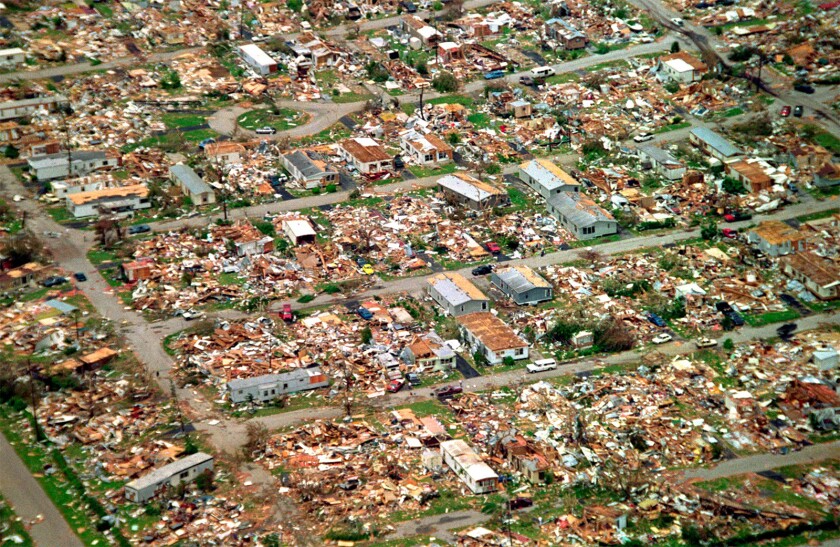 Dadeland mobile home park 1992 hurricane andrew destruction.jpg