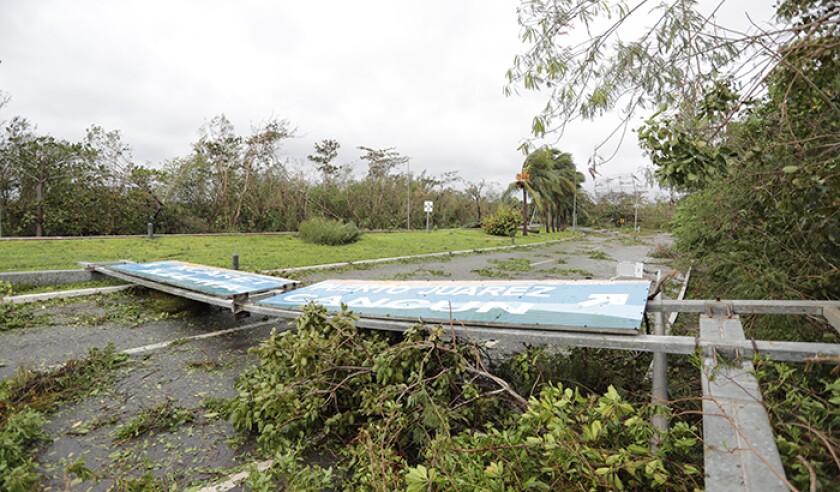 Mexico: Hurricane Delta reaches the coast of Quintana Roo in Category 3