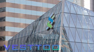 vesttoo logo standard chartered bank.jpg