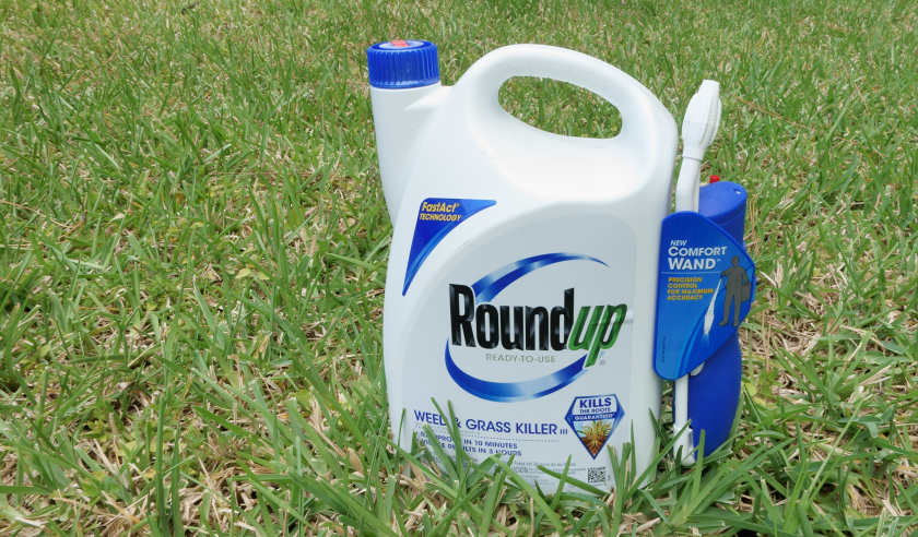 roundup weed killer bottle.png
