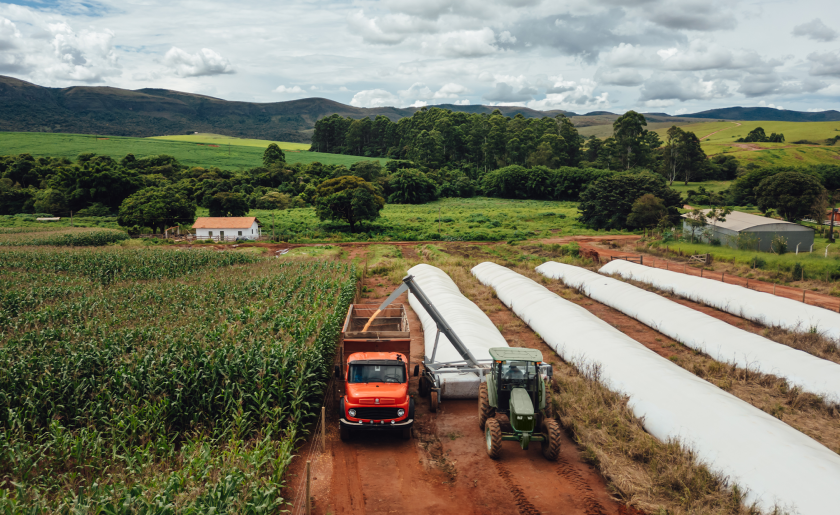 truck on farm agriculture farmowners.png