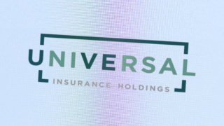universal insurance holdings logo.png