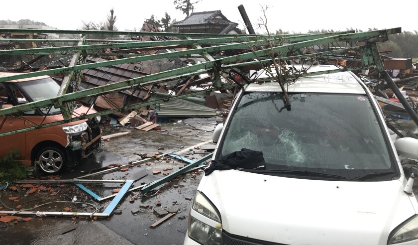 (SPOT NEWS)JAPAN-CHIBA-TORNAD-TYPHOON HAGIBIS