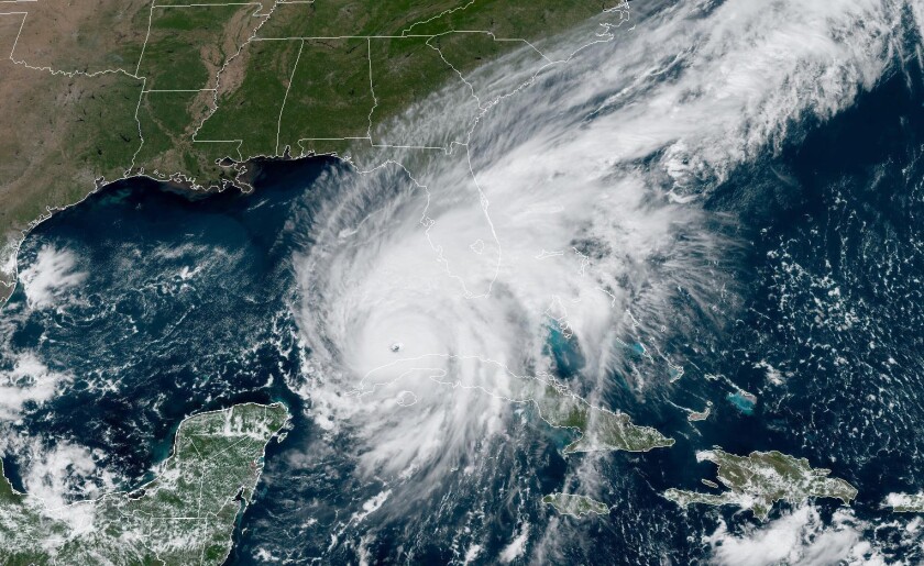 Hurricane Ian satellite 27 sep 22 noaa 13.34.jpg