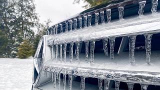 getty icicles ice car automobile 2025.png