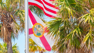 florida flag.png