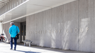 the world bank sign world bank headquarters.png
