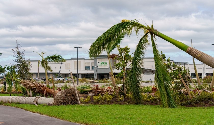hurricane milton damage publix palm beach gardens florida.png