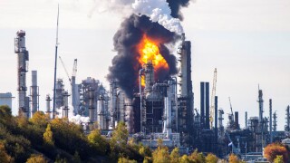irving-oil-refinery-in-saint-john-new-brunswick-8-10-18-pa-39016950-web.jpg