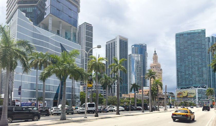 miami street traffic.jpg