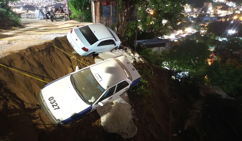 Acapulco, Mexico. 8th Sep, 2021. Damages are seen after an earthquake in Acapulco, state of Guerrero, Mexico, on Sept. 8, 2021. At least one person was killed after a 7.1 magnitude earthquake hit the southern Mexican coastal city of Acapulco in Guerrero s