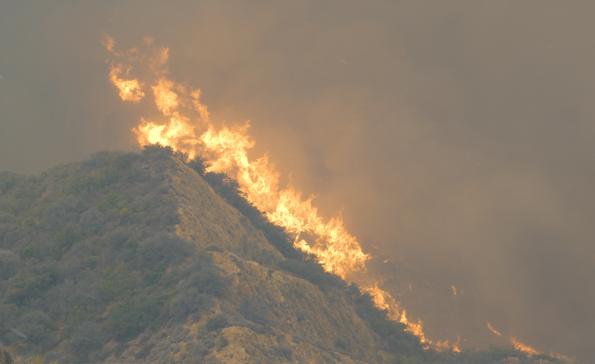 wildfire malibu california.png