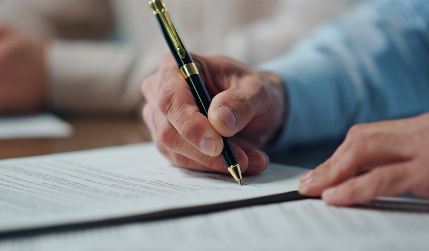 sign contract agreement GETTY 2024.png