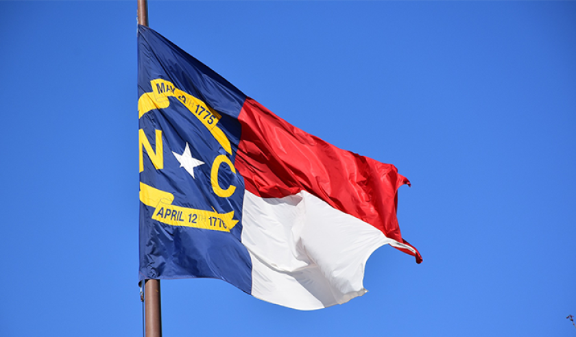 north carolina state flag.png