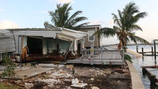 Florida, USA. 27th Sep, 2024. A home at Harbor Lights Club mobile home park in Pinellas County in the aftermath of Hurricane Helene, Friday, Sept. 27, 2024. (Credit Image: © Tampa Bay Times via ZUMA Press Wire/Alamy Live News) EDITORIAL USAGE ONLY! Not fo