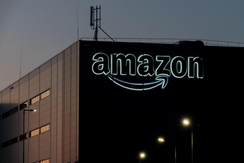 Amazon Logo Dusk Evening Amazon Warehouse Building