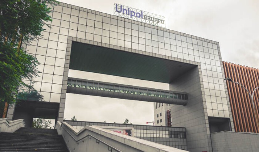 the-gruppo-unipol-building-in-zona-fiera-fair-distric-in-bologna-unipol-is-a-famous-italian-insurrance-company.jpg