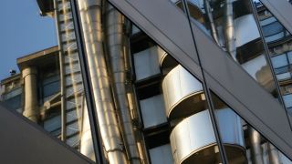 lloyds of london lloyds building exterior reflection.png
