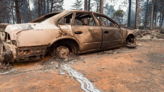 the-camp-fire-swept-through-paradise-ca-destroying-more-than-6-500-structure-pa-39659205-web.jpg