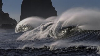 hurricane wind wave.jpg