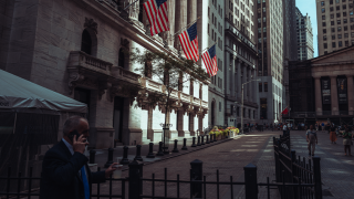 new york stock exchange wall street financial district.png