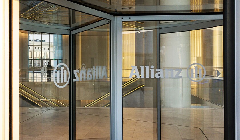 allianz logo allianz tower italy.jpg