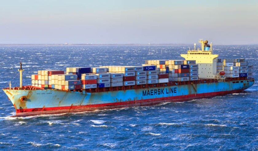 maersk-line-container-ship-sea-land-eagle-departing-new-york.jpg