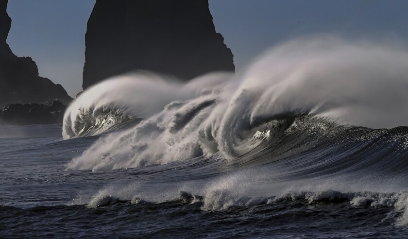 hurricane wind wave.jpg