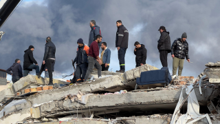 ALAMY turkey earthquake Iskenderun february 7 2023.png