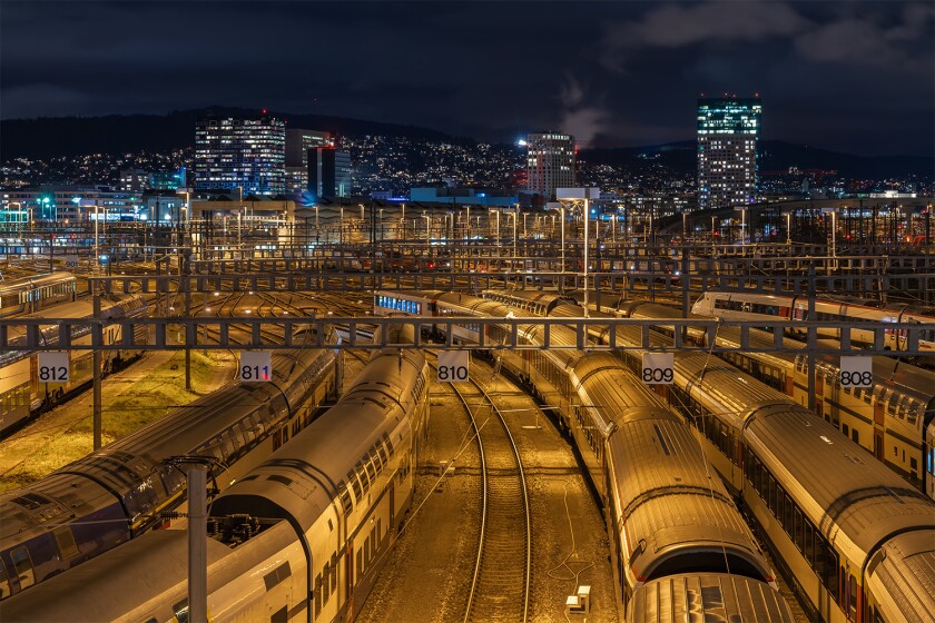 Swiss railway zurich.jpg