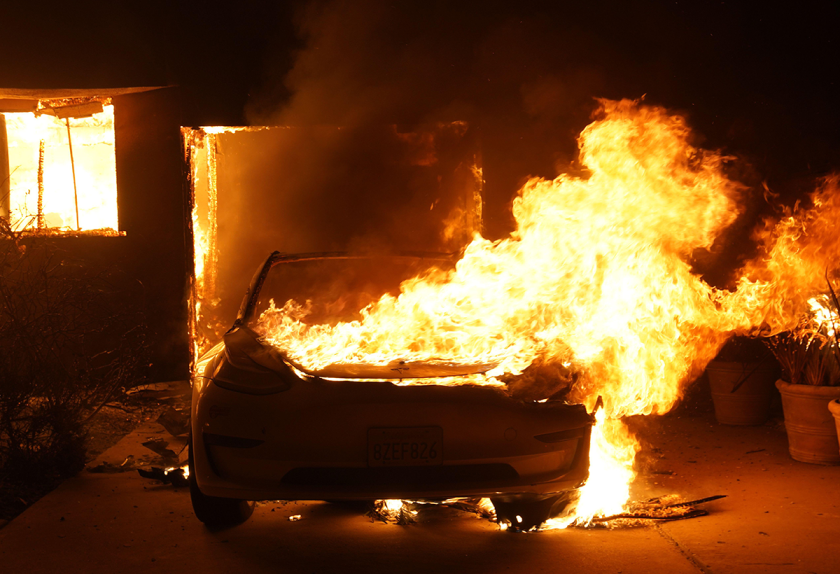 ALAMY pacific palisades fire wildfire los angeles la california January 2025.png