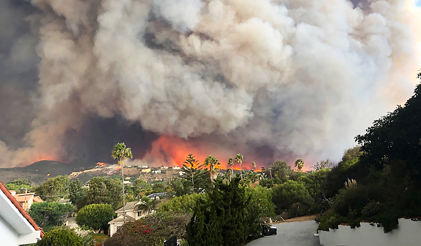 wildfire mailbu california.png