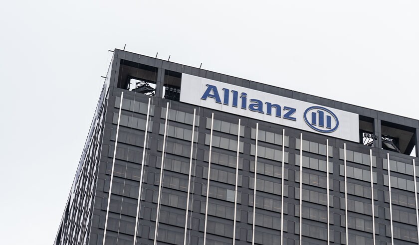 allianz logo building new york new york.jpg