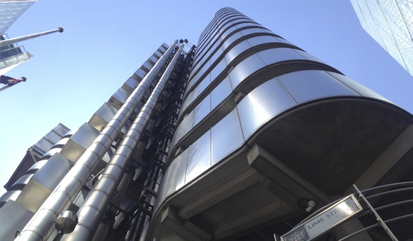 lloyds-building-london-upview-lime-st-sign.jpg