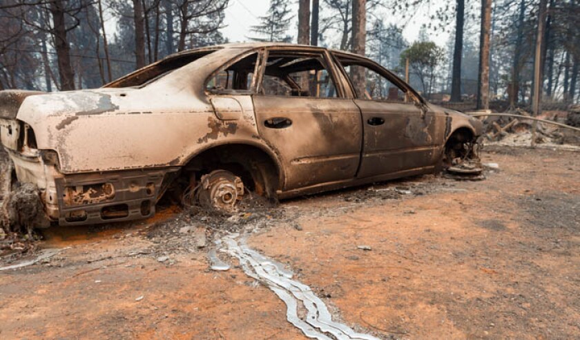 the-camp-fire-swept-through-paradise-ca-destroying-more-than-6-500-structure-pa-39659205-web.jpg