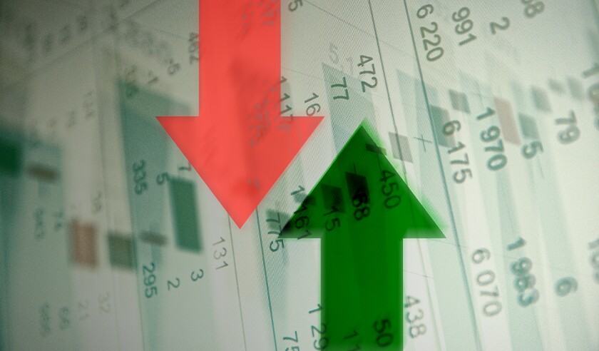finance investment arrows gain loss.jpg